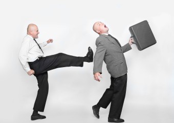 اگر فکر می کنید بزودی اخراج خواهید شد، این اقدامات را انجام دهید!